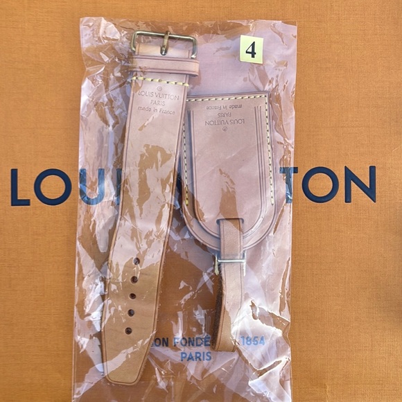 Authentic Louis Vuitton Luggage Tag and Poignet Belt - Picture 5 of 5